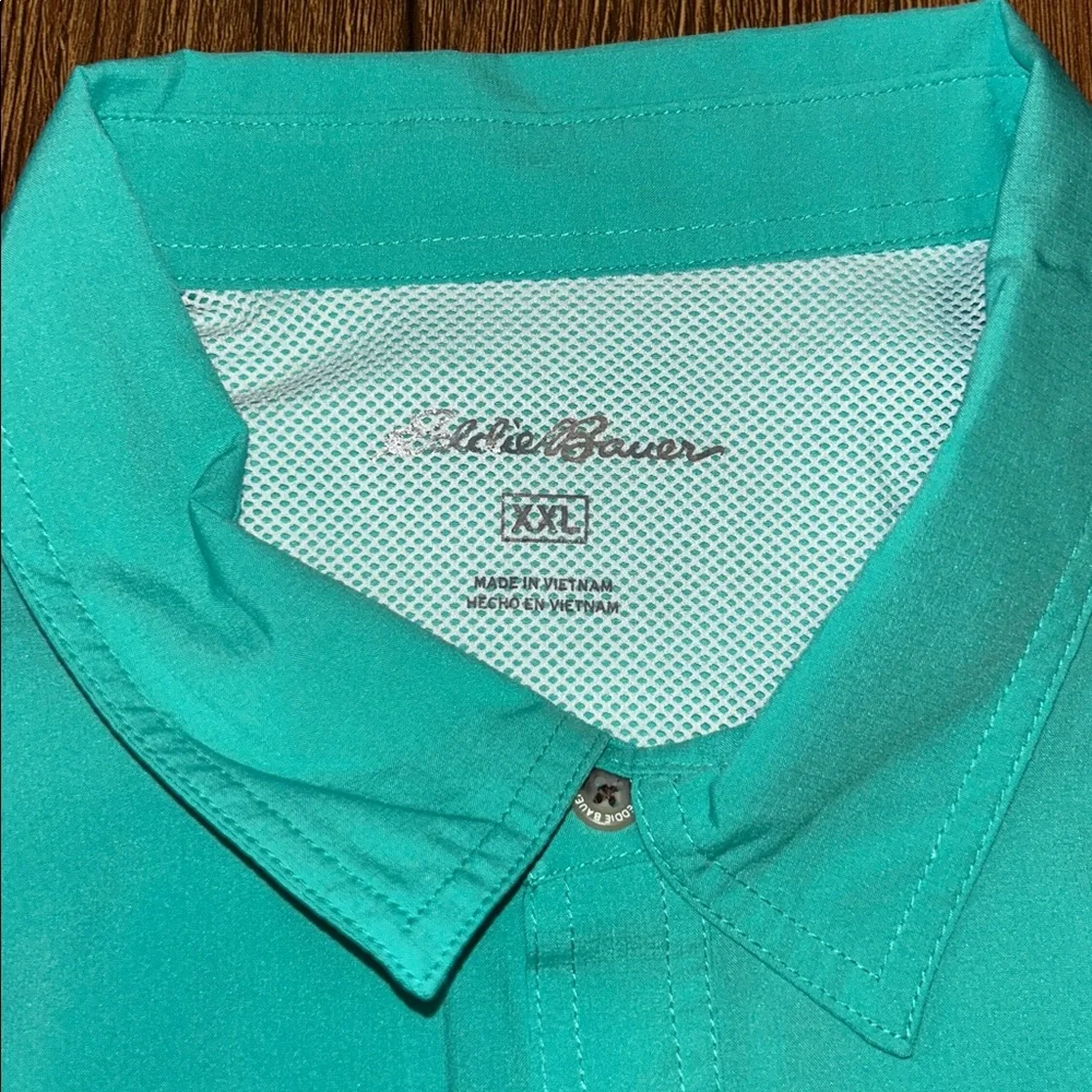 Eddie Bauer Men's Teal Button Down Shirt - Picture 7 of 11